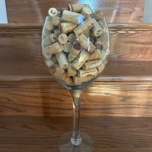 Over 100 Wine Corks to do with what you want!! (Wine glass not included)